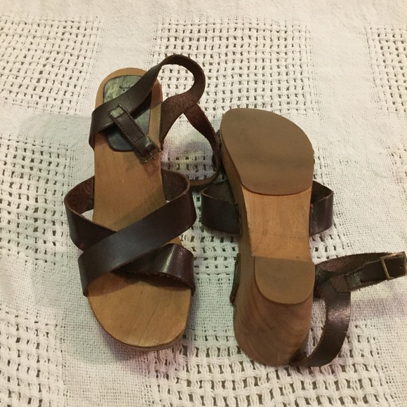 J.Crew Leather Ankle Strap Wooden Clog Wedges 6 - Picture 2 of 8